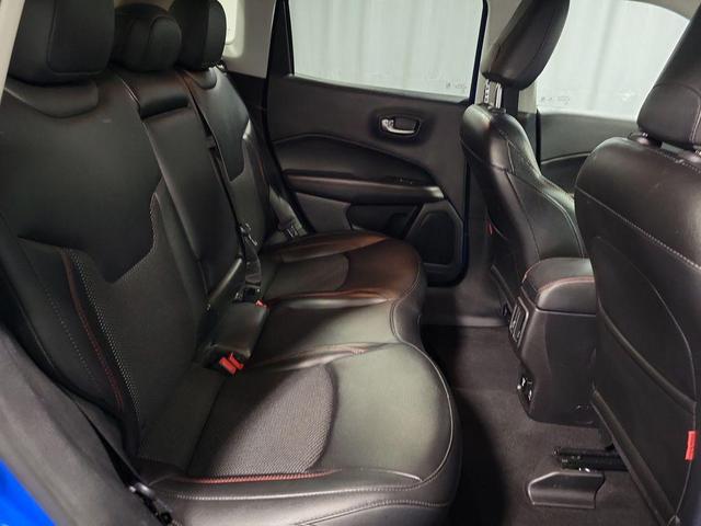 Photo of 2020 Laser Blue Pearlcoat Jeep Compass