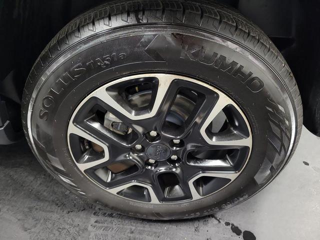 Photo of 2020 Laser Blue Pearlcoat Jeep Compass