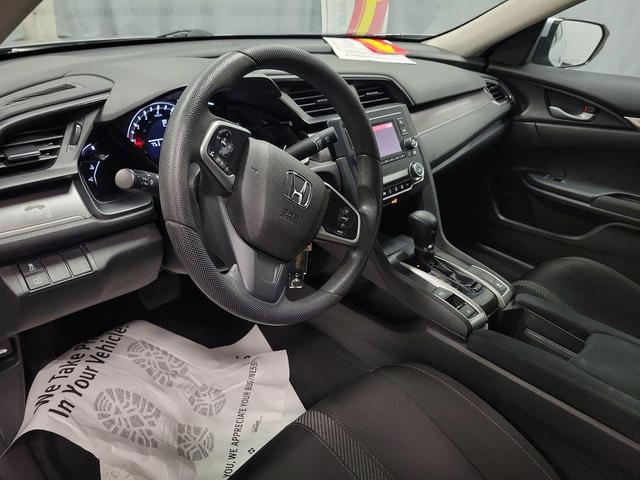 Photo of 2017 Lunar Silver Metallic Honda Civic