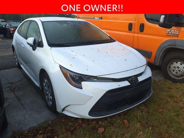 Photo of 2023 Ice Cap Toyota Corolla