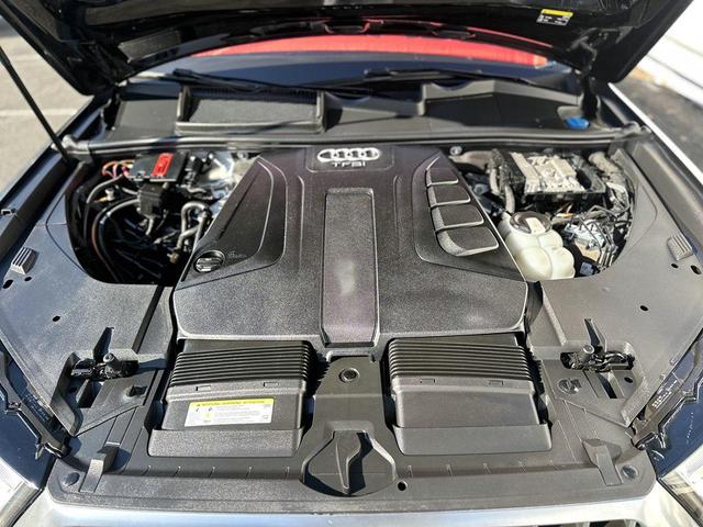 Photo of 2017 BLACK Audi Q7