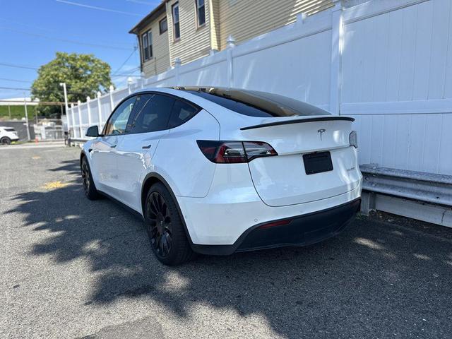 Photo of 2021 Pearl White Multi-Coat Tesla Model Y