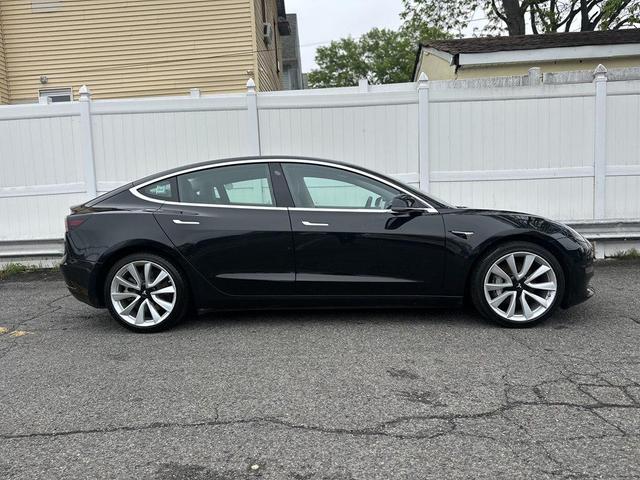 Photo of 2020 Solid Black Tesla Model 3