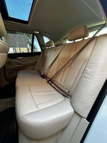 Photo of 2014 WHITE BMW X5