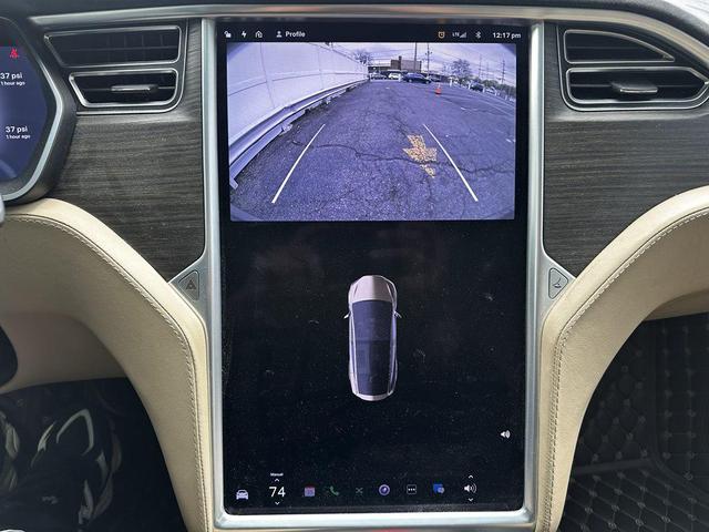 Photo of 2016 BROWN Tesla Model X