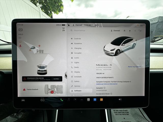 Photo of 2018 Pearl White Multi-Coat Tesla Model 3