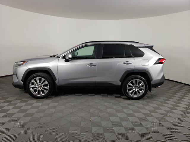 Photo of 2024 Silver Sky Metallic Toyota RAV4