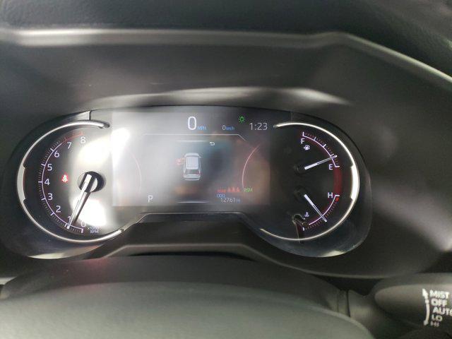 Photo of 2024 Silver Sky Metallic Toyota RAV4
