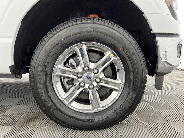 Photo of 2025 Oxford White Ford F-150