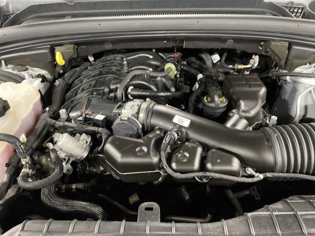Photo of 2022 Silver Zynith Jeep Grand Cherokee