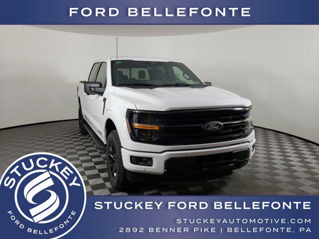 Photo of 2025 Oxford White Ford F-150
