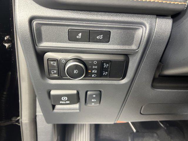 Photo of 2024 Agate Black Metallic Ford Expedition
