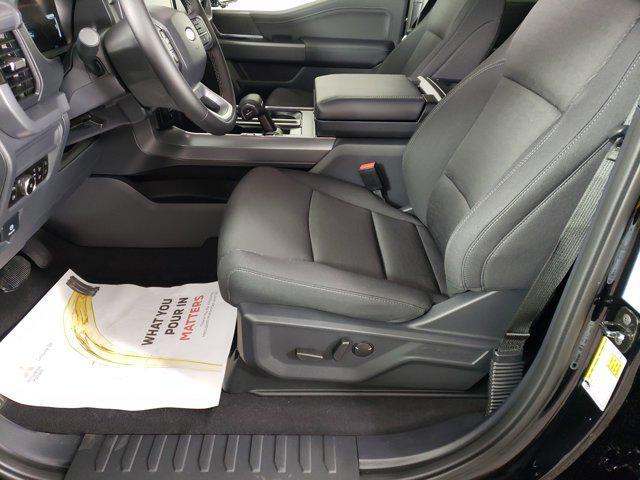 Photo of 2025 Agate Black Metallic Ford F-150