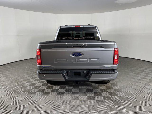 Photo of 2023 Iconic Silver Metallic Ford F-150