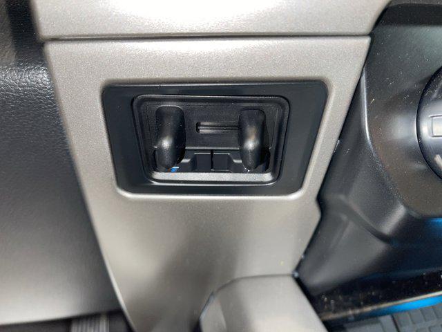 Photo of 2022 Star White Metallic Tri-Coat Ford F-450