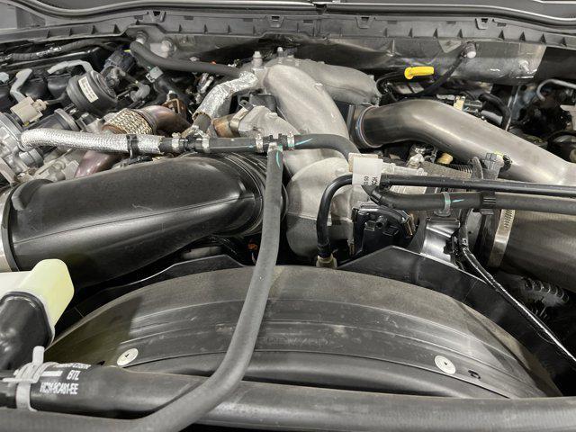 Photo of 2022 Star White Metallic Tri-Coat Ford F-450