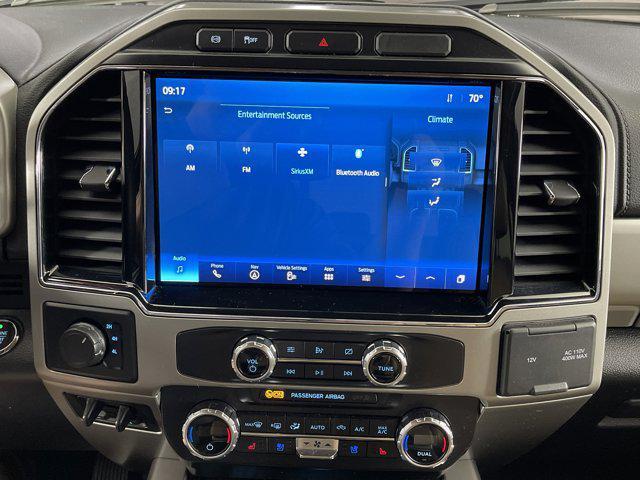 Photo of 2022 Star White Metallic Tri-Coat Ford F-450