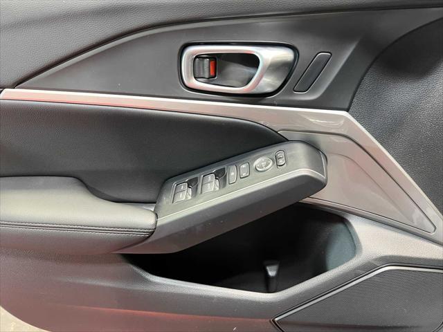 Photo of 2024 Lunar Silver Metallic Acura Integra