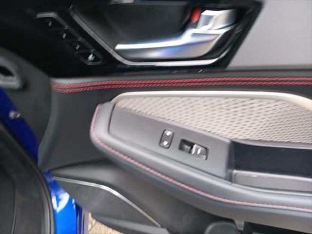 Photo of 2023 Apex Blue Pearl Acura MDX