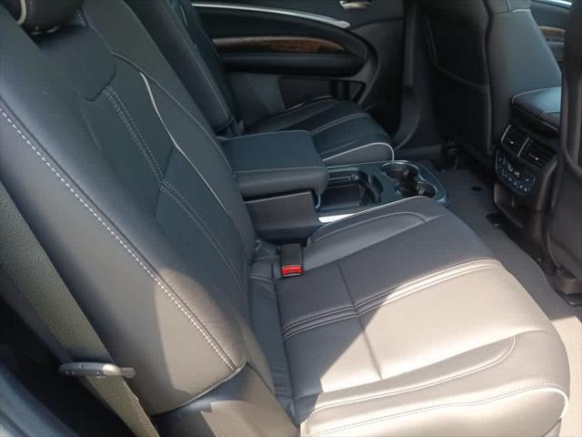 Photo of 2020 Majestic Black Pearl Acura MDX