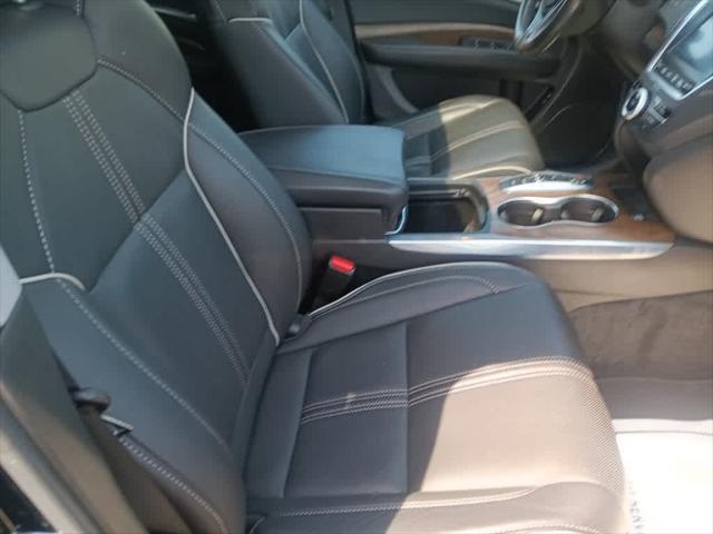 Photo of 2020 Majestic Black Pearl Acura MDX