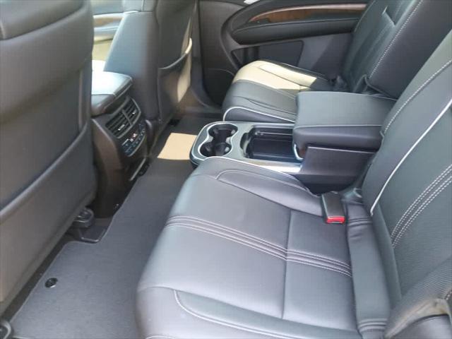 Photo of 2020 Majestic Black Pearl Acura MDX