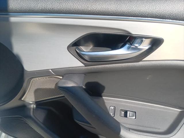 Photo of 2022 Platinum White Pearl Acura TLX