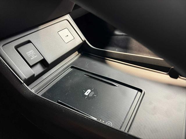 Photo of 2024 Majestic Black Pearl Acura RDX