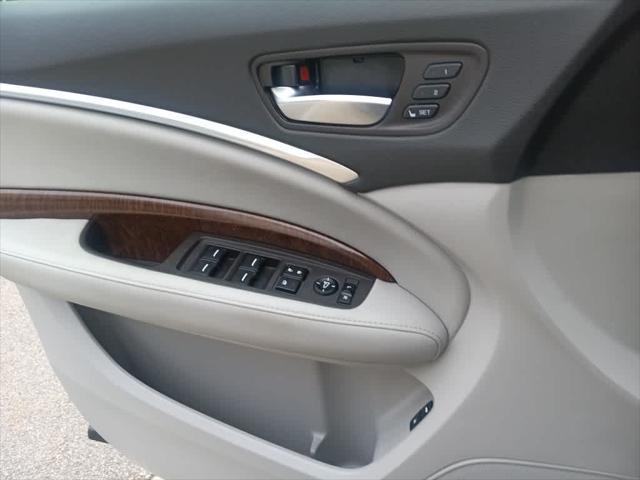 Photo of 2020 Lunar Silver Metallic Acura MDX