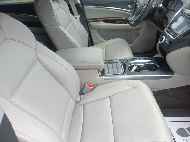 Photo of 2020 Lunar Silver Metallic Acura MDX