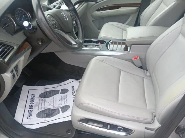 Photo of 2020 Lunar Silver Metallic Acura MDX