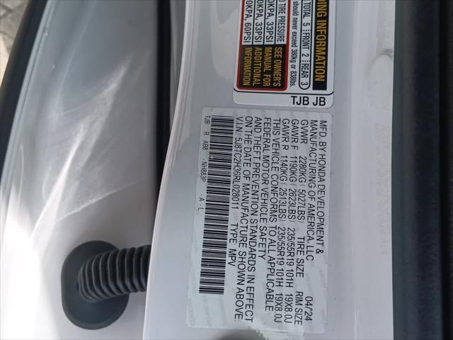 Photo of 2024 Platinum White Pearl Acura RDX