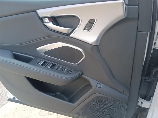 Photo of 2024 Platinum White Pearl Acura RDX