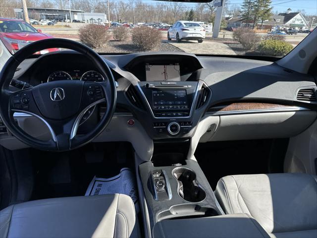 Photo of 2018 Modern Steel Metallic Acura MDX