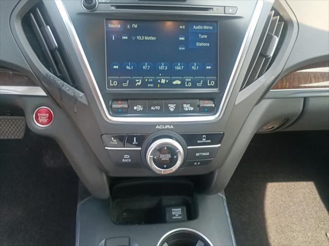 Photo of 2019 White Diamond Pearl Acura MDX