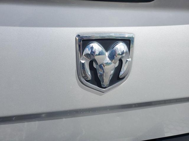 Photo of 2018 Bright Silver Metallic Clearcoat RAM 3500