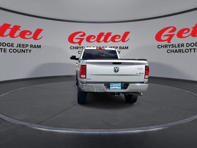 Photo of 2018 Bright Silver Metallic Clearcoat RAM 3500