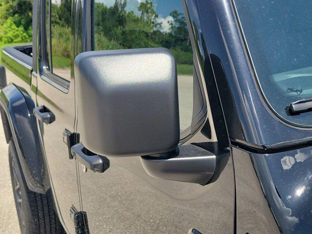 Photo of 2025 Black Clearcoat Jeep Gladiator