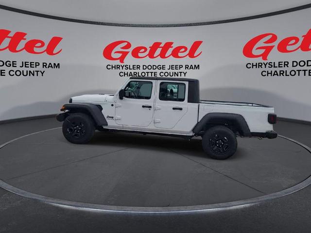 Photo of 2025 Bright White Clearcoat Jeep Gladiator