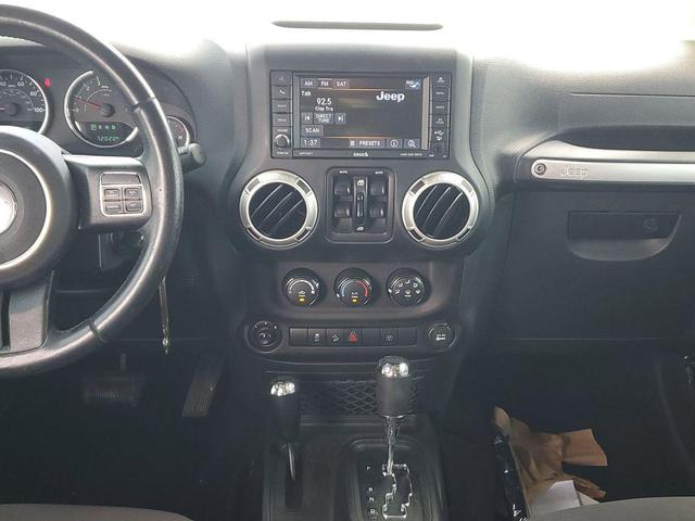 Photo of 2018 Black Jeep Wrangler JK Unlimited