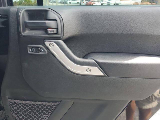 Photo of 2018 Black Jeep Wrangler JK Unlimited