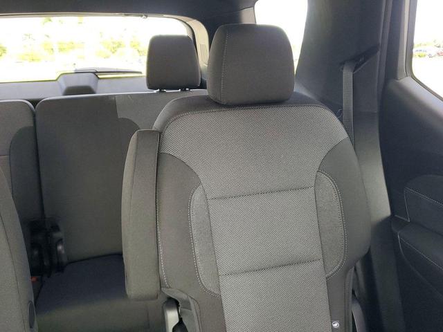 Photo of 2023 Mosaic Black Metallic Chevrolet Traverse