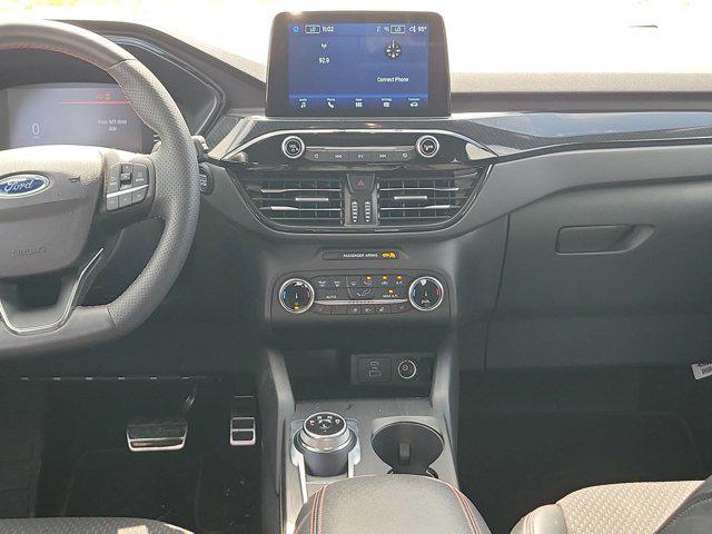 Photo of 2023 Iconic Silver Metallic Ford Escape