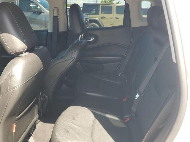 Photo of 2021 White Clearcoat Jeep Compass