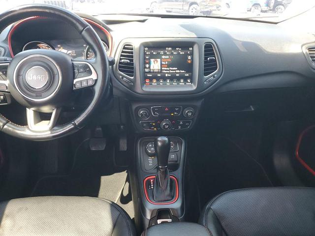 Photo of 2021 White Clearcoat Jeep Compass