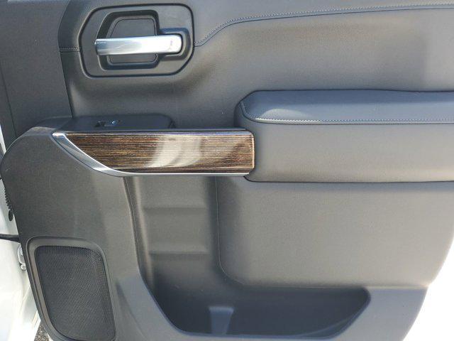 Photo of 2021 Summit White GMC Sierra 1500