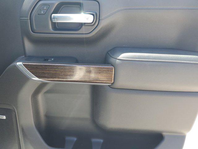 Photo of 2021 Summit White GMC Sierra 1500