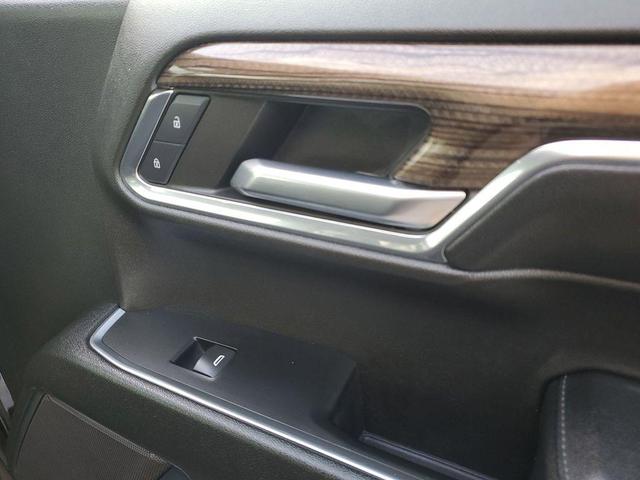 Photo of 2023 Black Chevrolet Silverado 1500