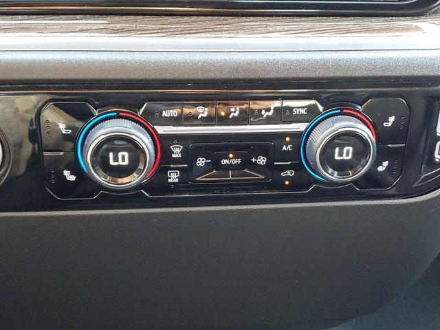 Photo of 2023 Black Chevrolet Silverado 1500