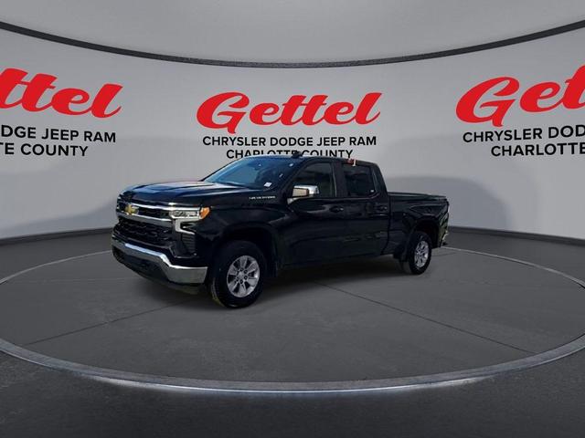 Photo of 2023 Black Chevrolet Silverado 1500